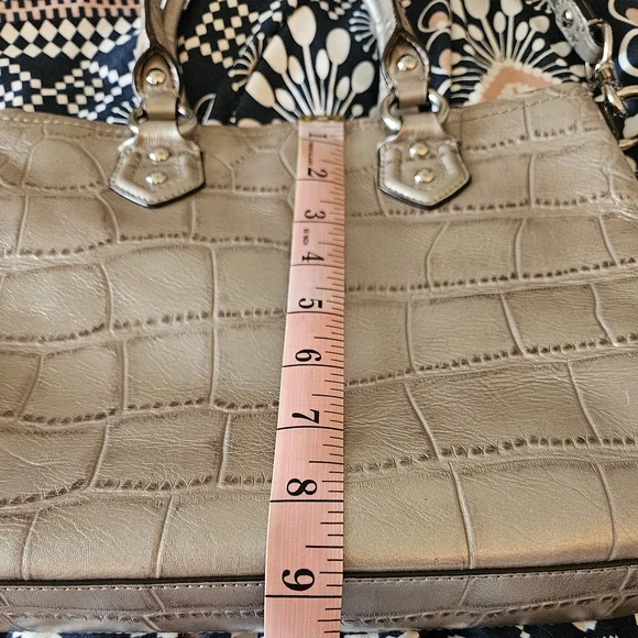 Coach Croc Pattern Metallic Silver Bag - Picture 10 of 13